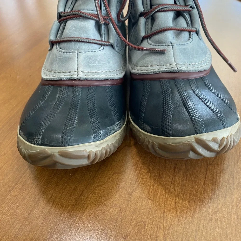 Sorel Out N About Leather Duck Boots Quarry Grey Black Waterproof NL2133-052 8.5